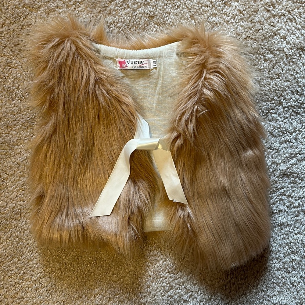 Fur vest with tie girls